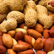 بادام زمینی